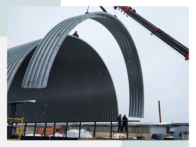 Полукруглые ангары в Армавире